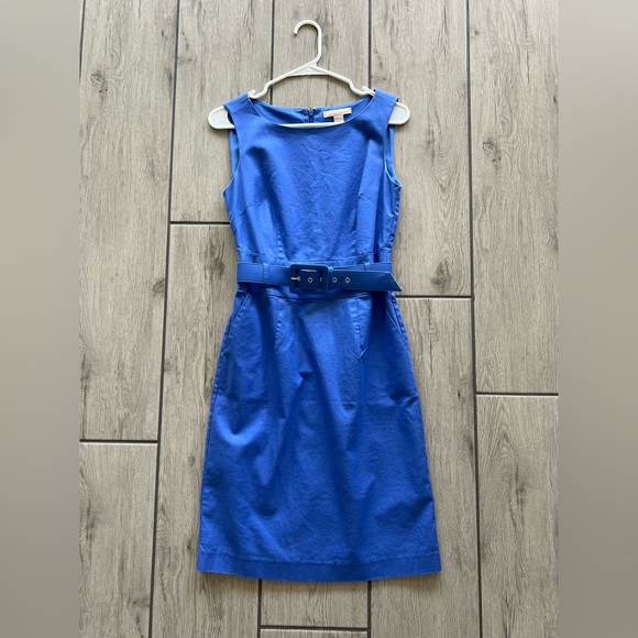Banana Republic Dresses & Skirts - Banana Republic Sleeveless Belted Midi Dress in Blue